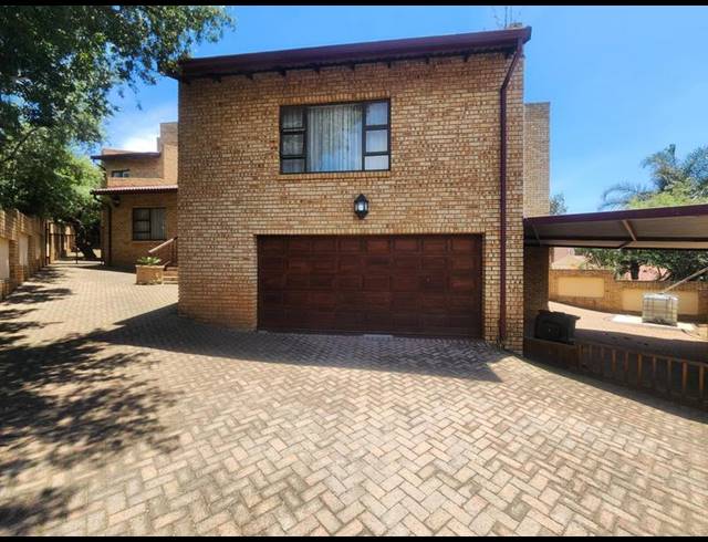 4 BEDROOM HOUSE FOR SALE IN MEYERSDAL
